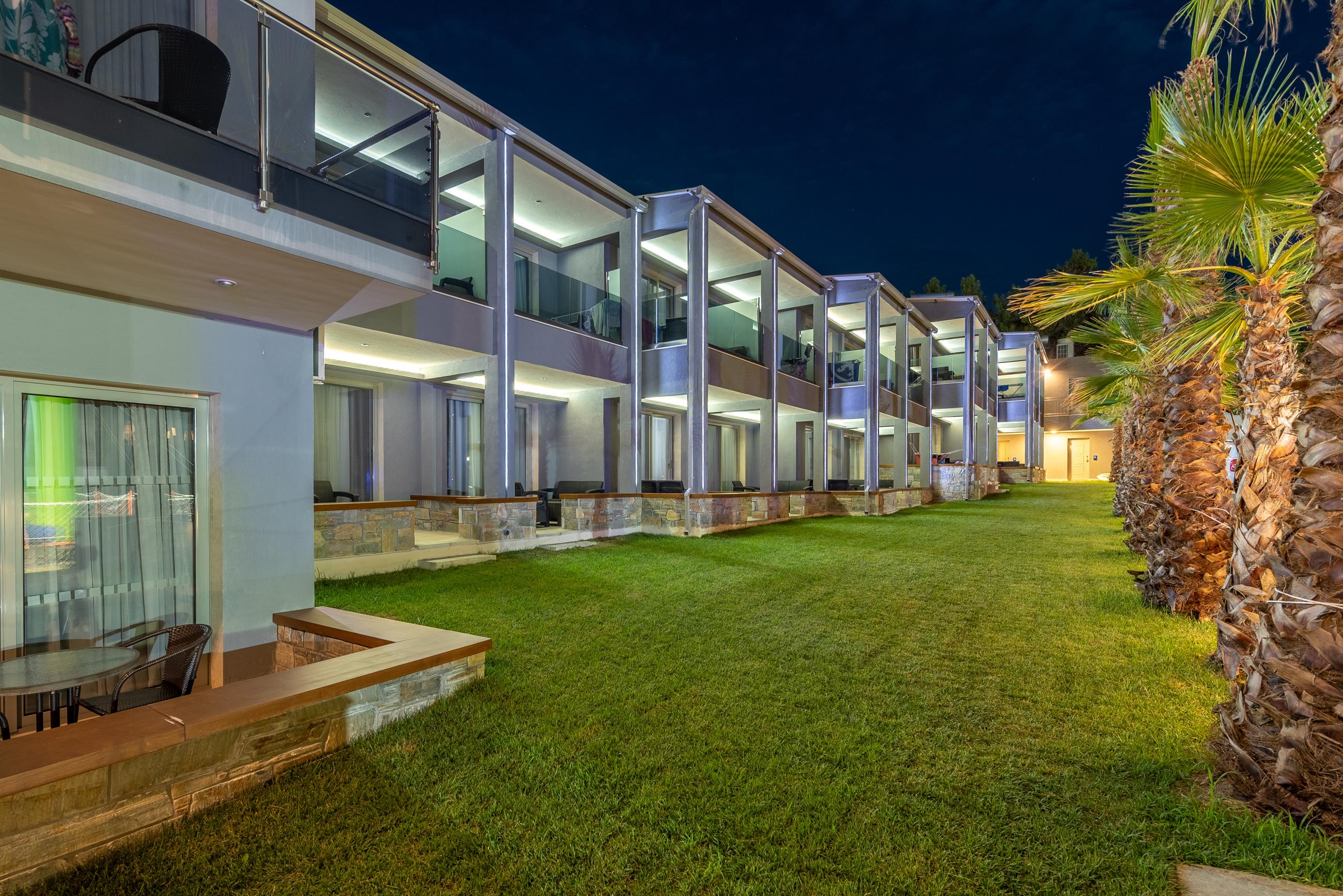 Dionysos Hotel & Suites Chaniotis Extérieur photo
