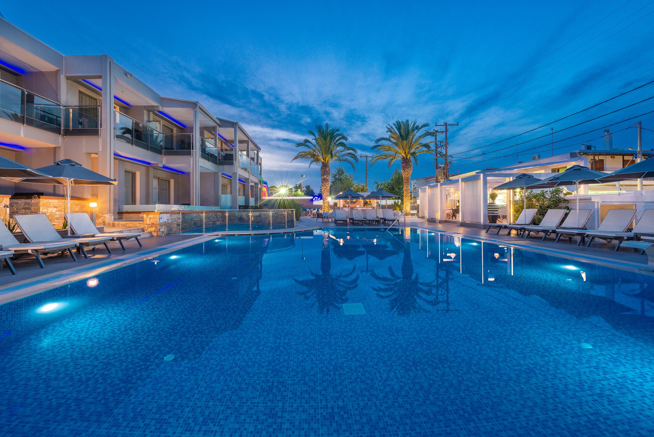Dionysos Hotel & Suites Chaniotis Extérieur photo
