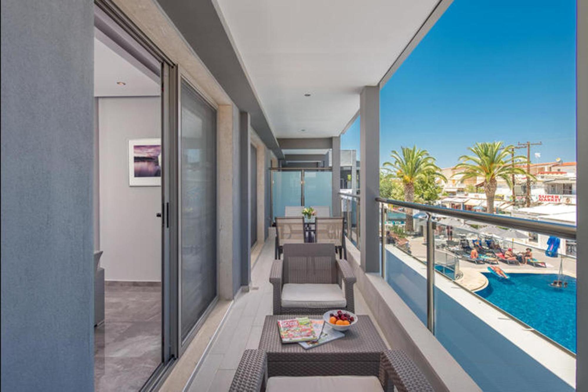 Dionysos Hotel & Suites Chaniotis Extérieur photo